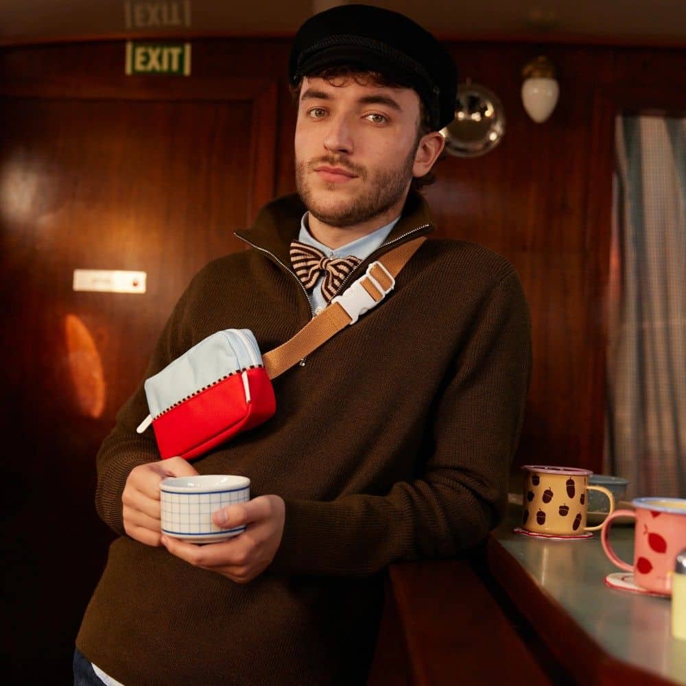 Bauchtasche *Colourblocking*, Zissou Blue + Red Hat