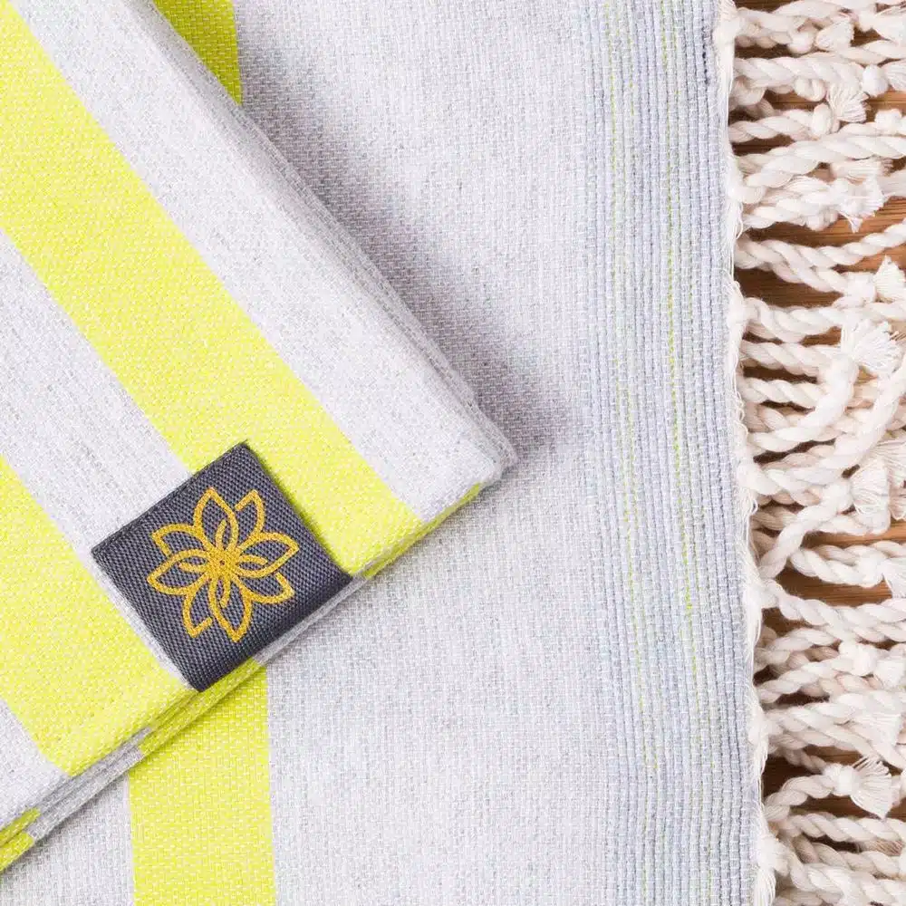 Tuch *Fouta* Hamamtuch Frottee, Neon Yellow Fish 180x100cm