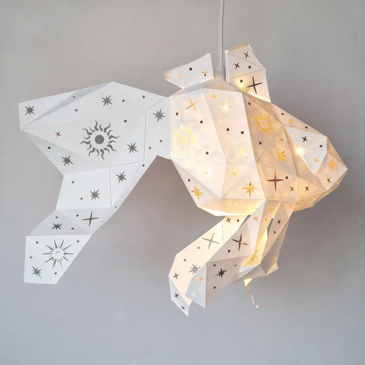 Celestial Goldfisch-Lampenschirm – DIY-Set, Weiß – Produktansicht
