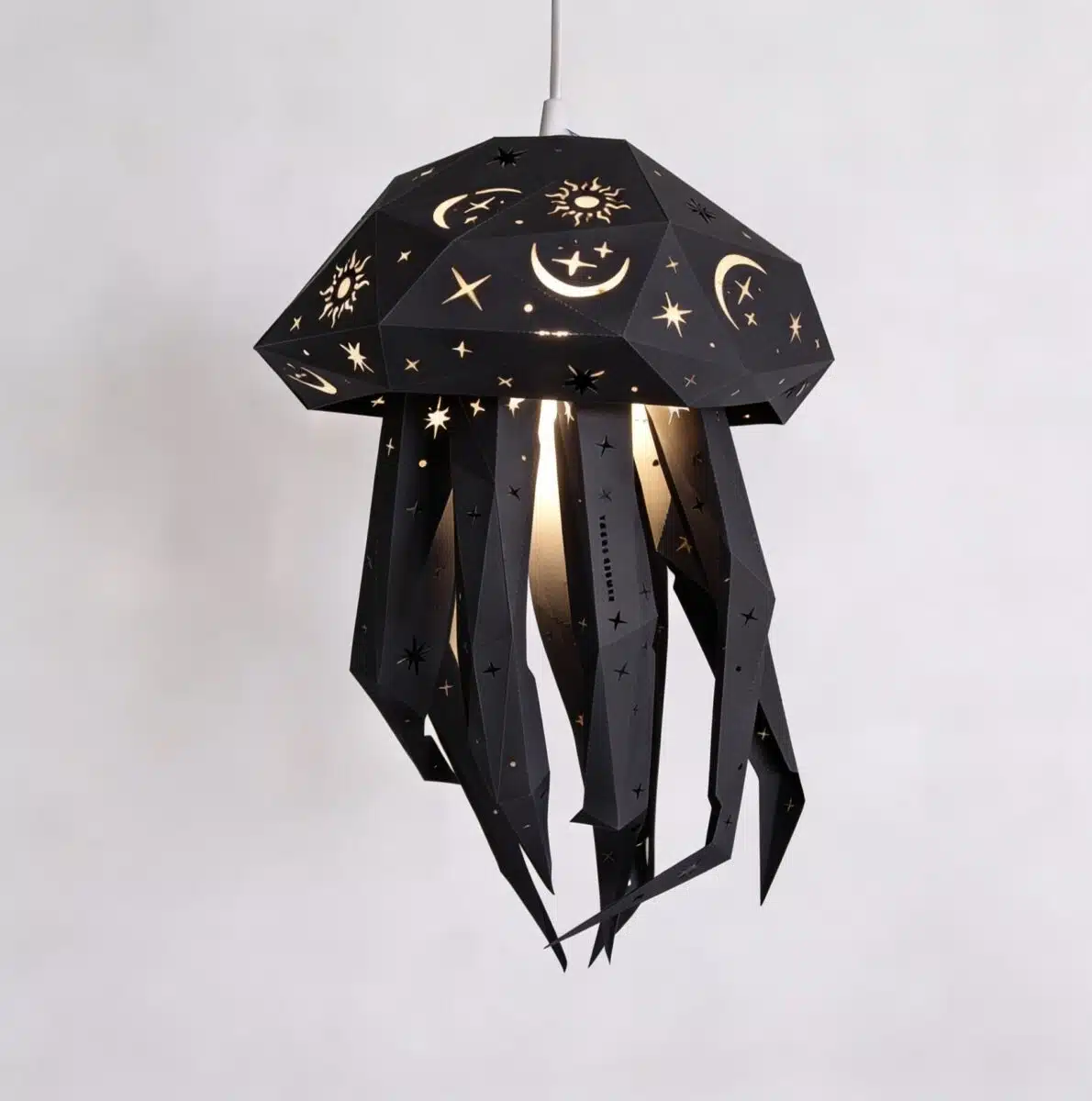 Celestial Quallen-Lampenschirm – DIY-Set, Schwarz – Produktansicht